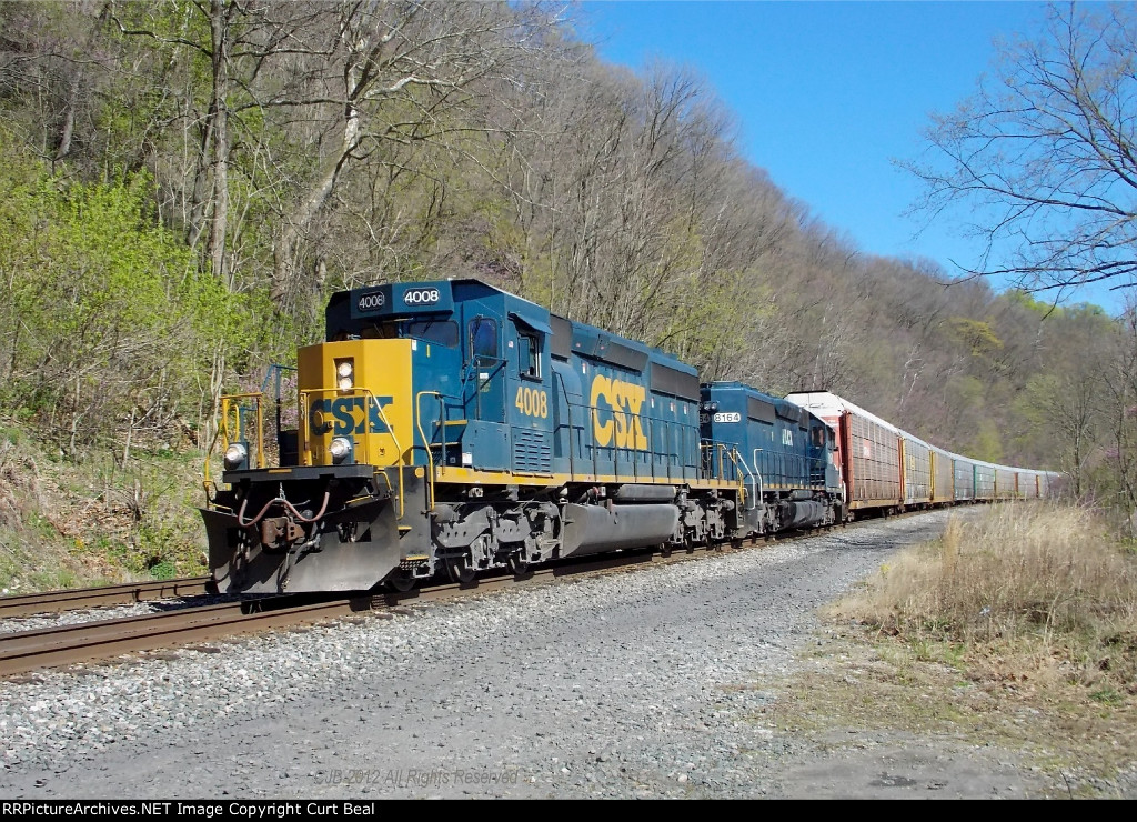 CSX 4008 and HLCX 8164